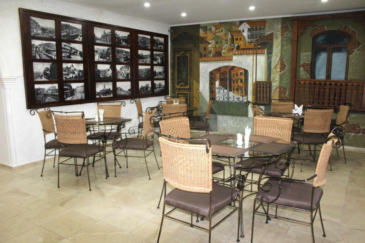 Vita Plaza Tbilisi Luaran gambar