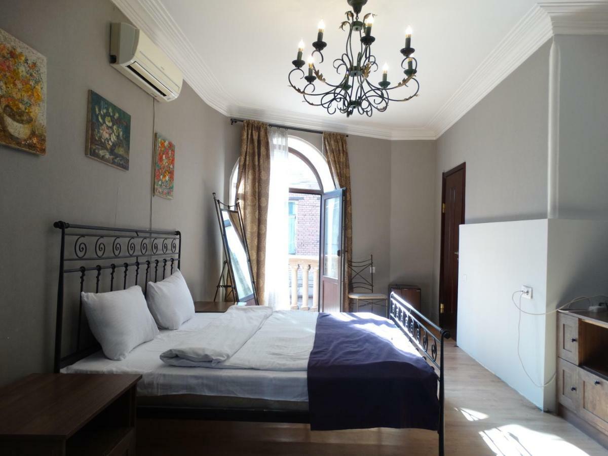 Vita Plaza Tbilisi Luaran gambar